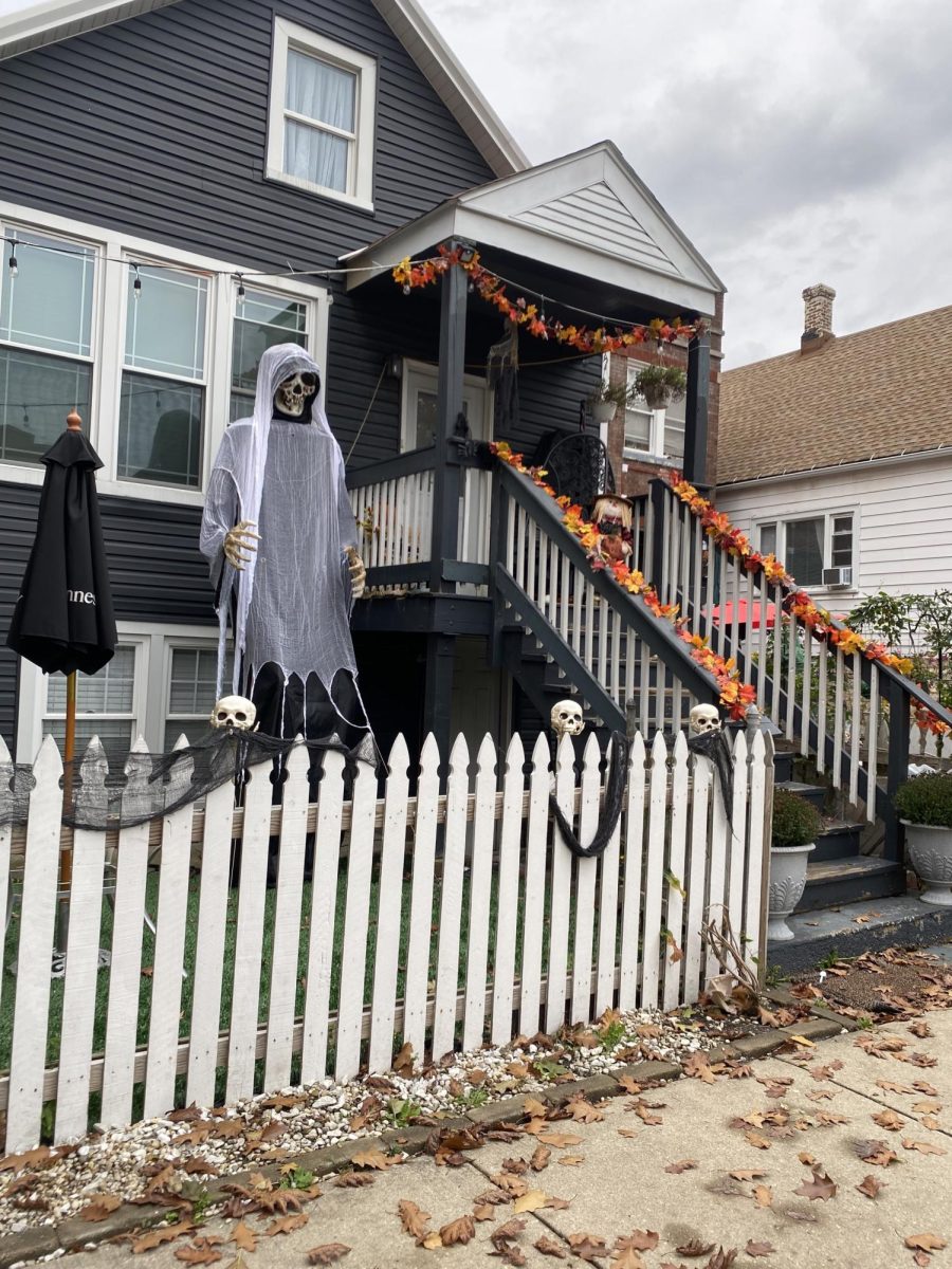 One house in Cicero gets into the Halloween spirit -- ready for trick or treaters!!